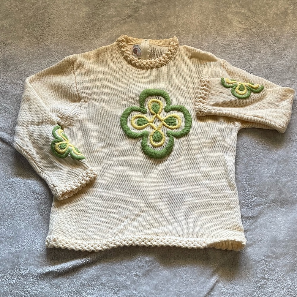 Vintage 60s Flower Power 100% Wool Sweater